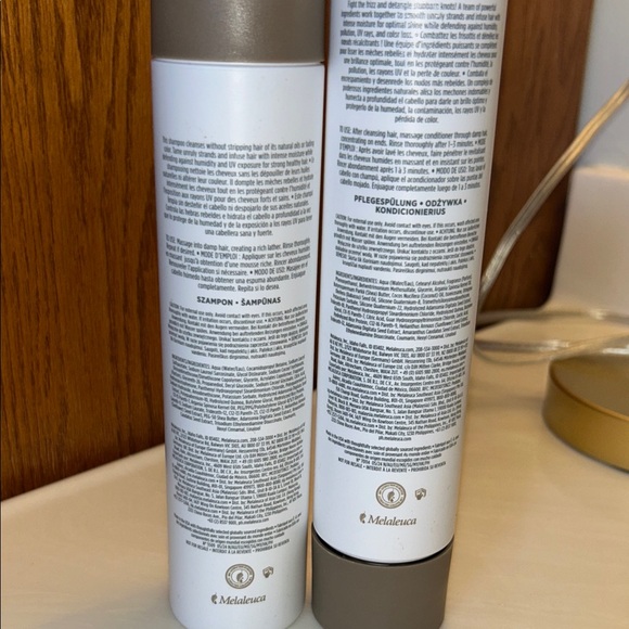 Argan Oil & Coconut Shampoo and Conditioner Set - 10 Fl oz bottles - Picture 3 of 7